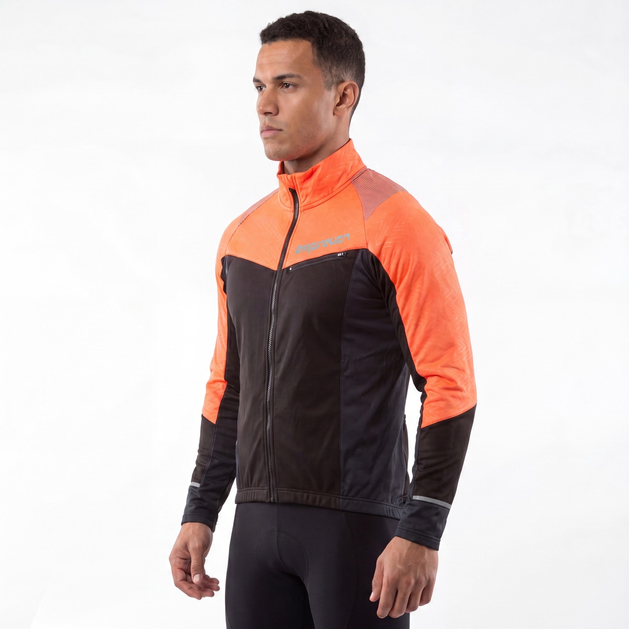 Veste de cyclisme à coque souple et coupe-vent collée