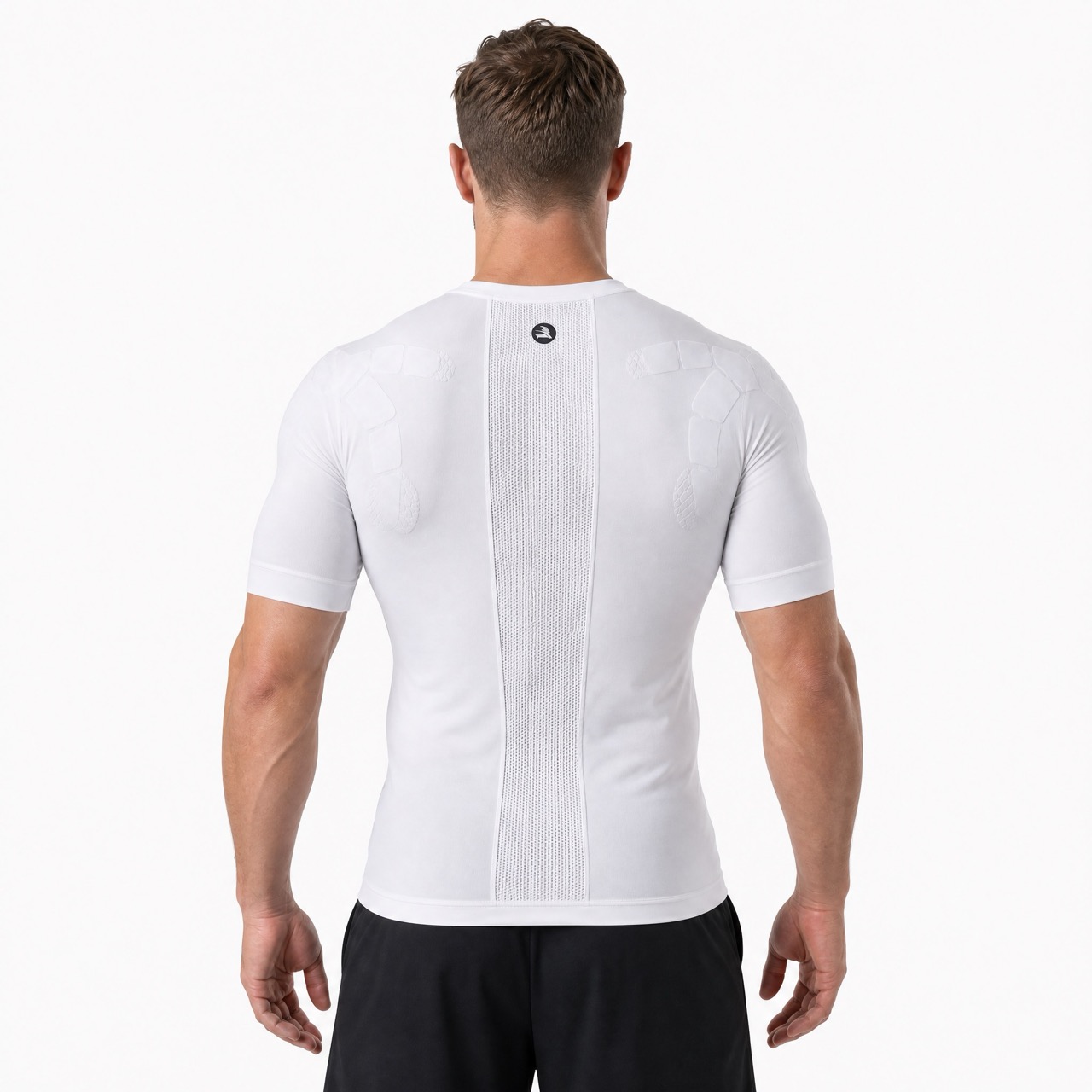 ENGINEERED PERFORMANCE Hauts à manches courtes pour hommes