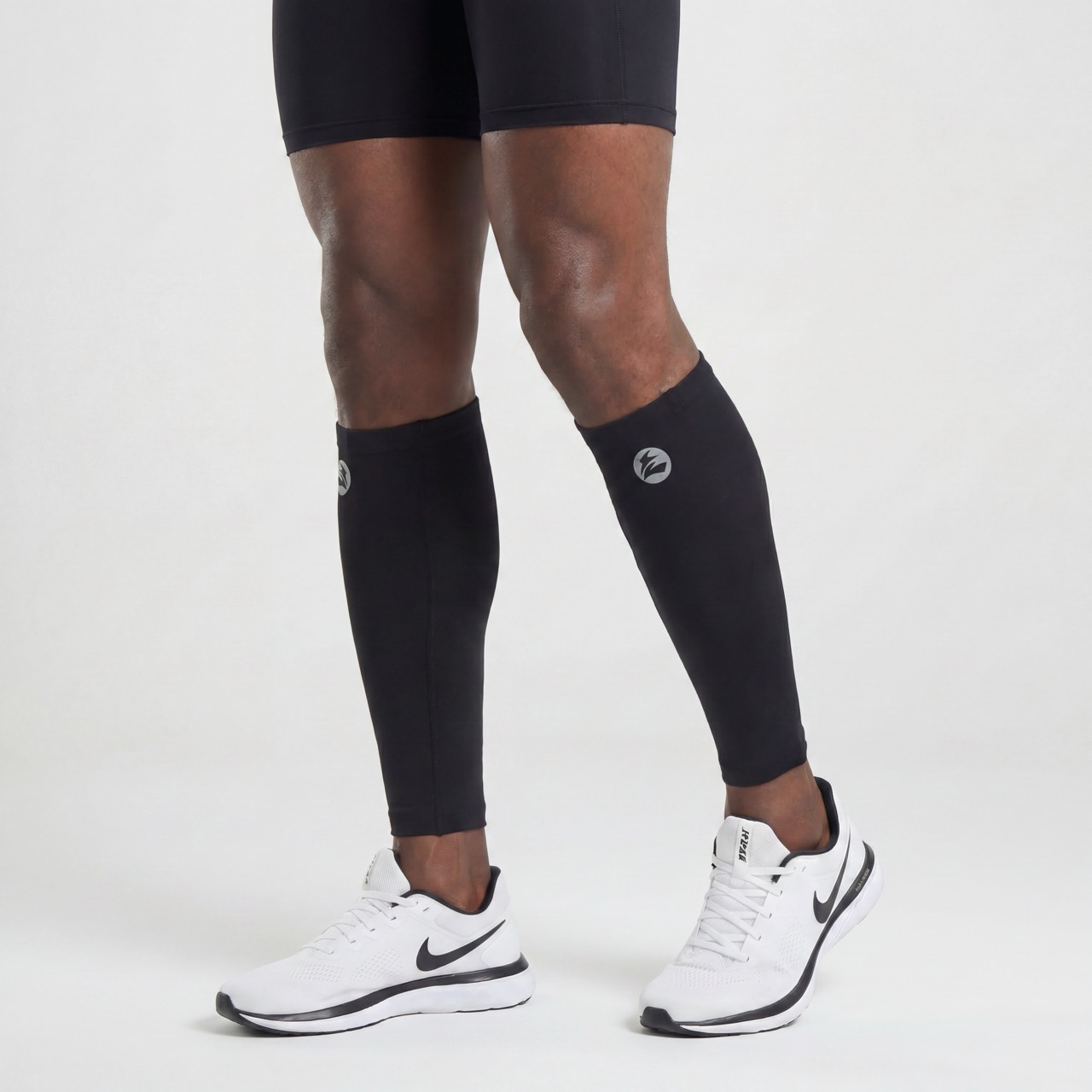 ENGINEERED PERFORMANCE Manchon de compression pour support de mollet