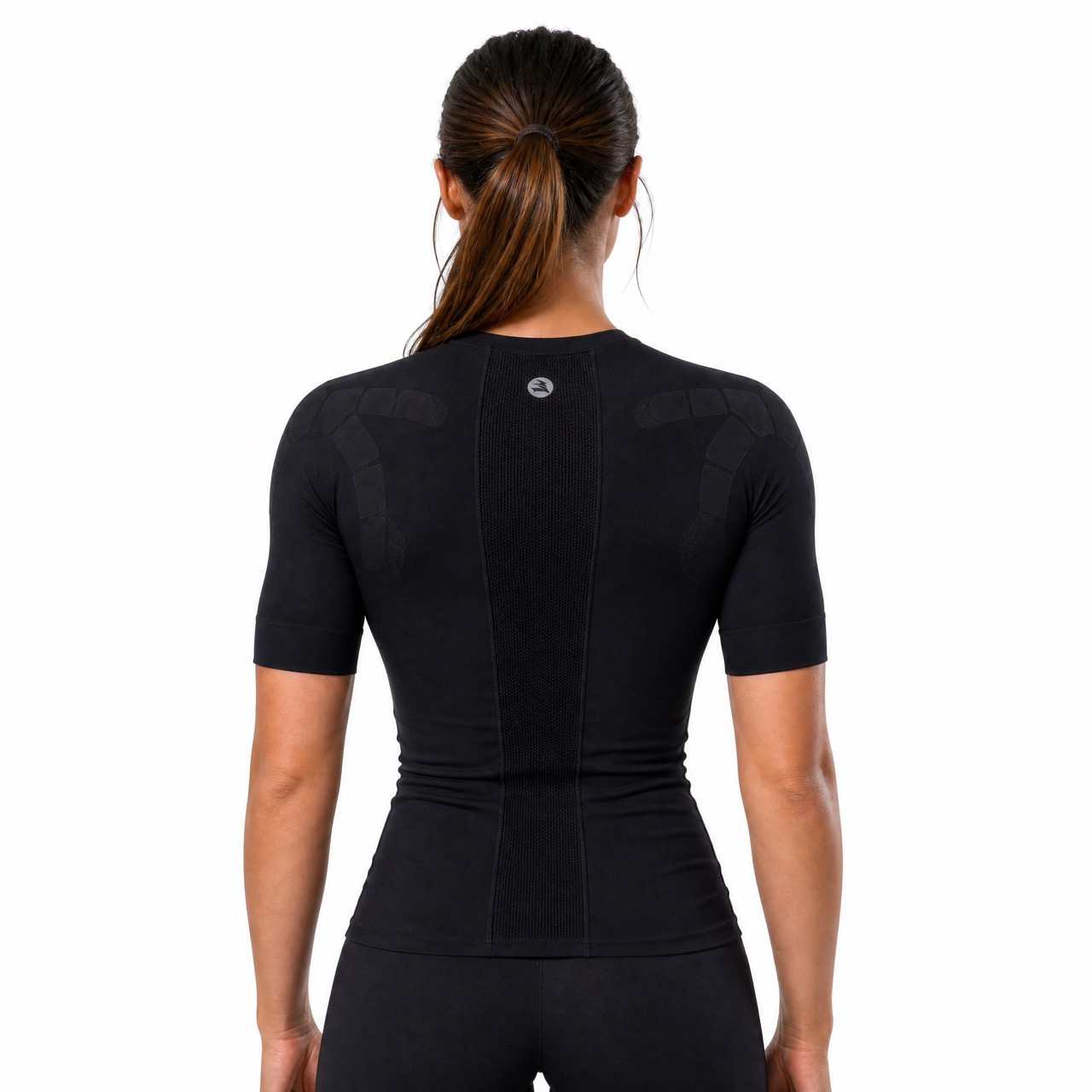 ENGINEERED PERFORMANCE Hauts à manches courtes pour femme