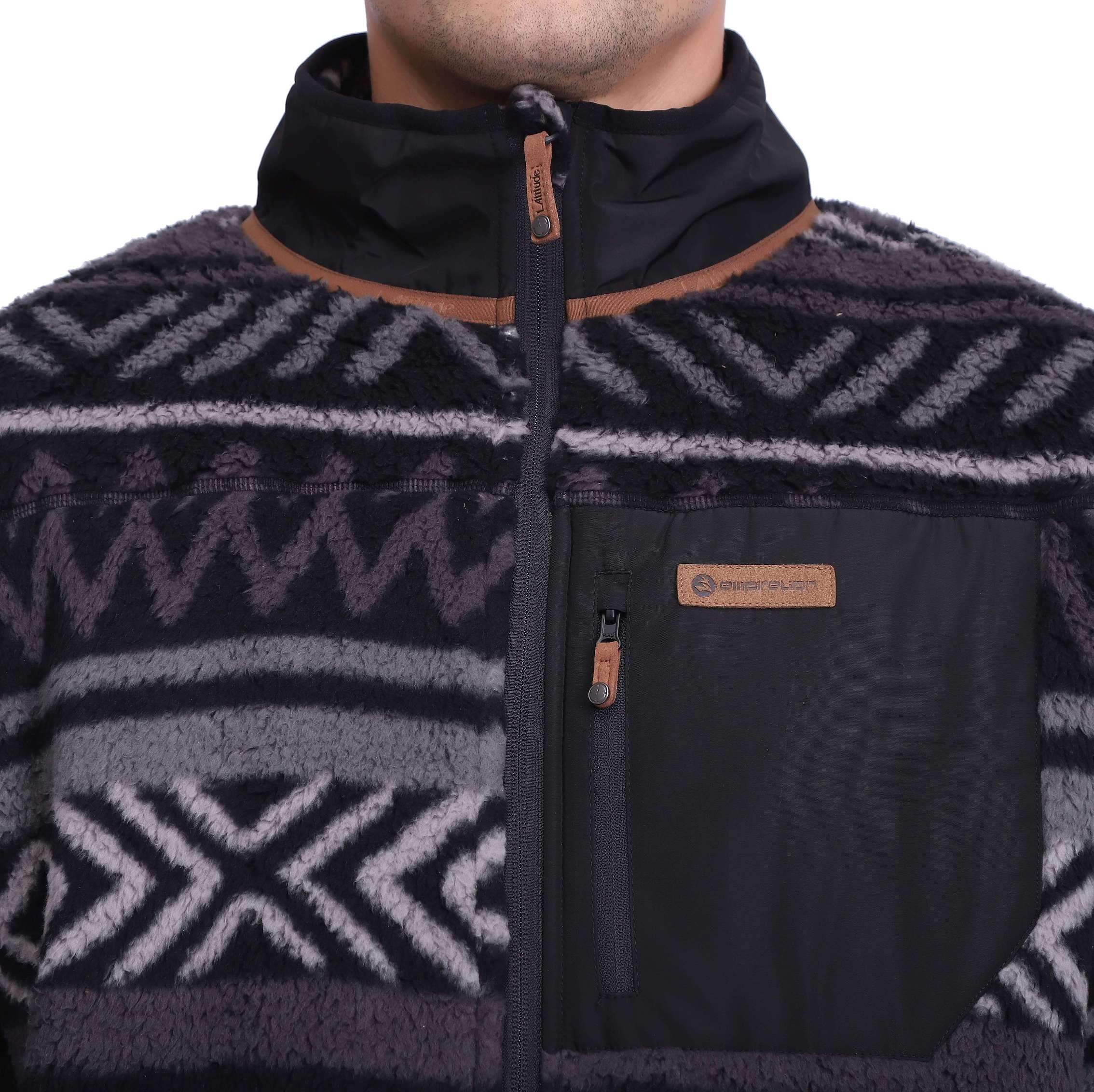 Poche &agrave; fermeture &eacute;clair &agrave; la poitrine