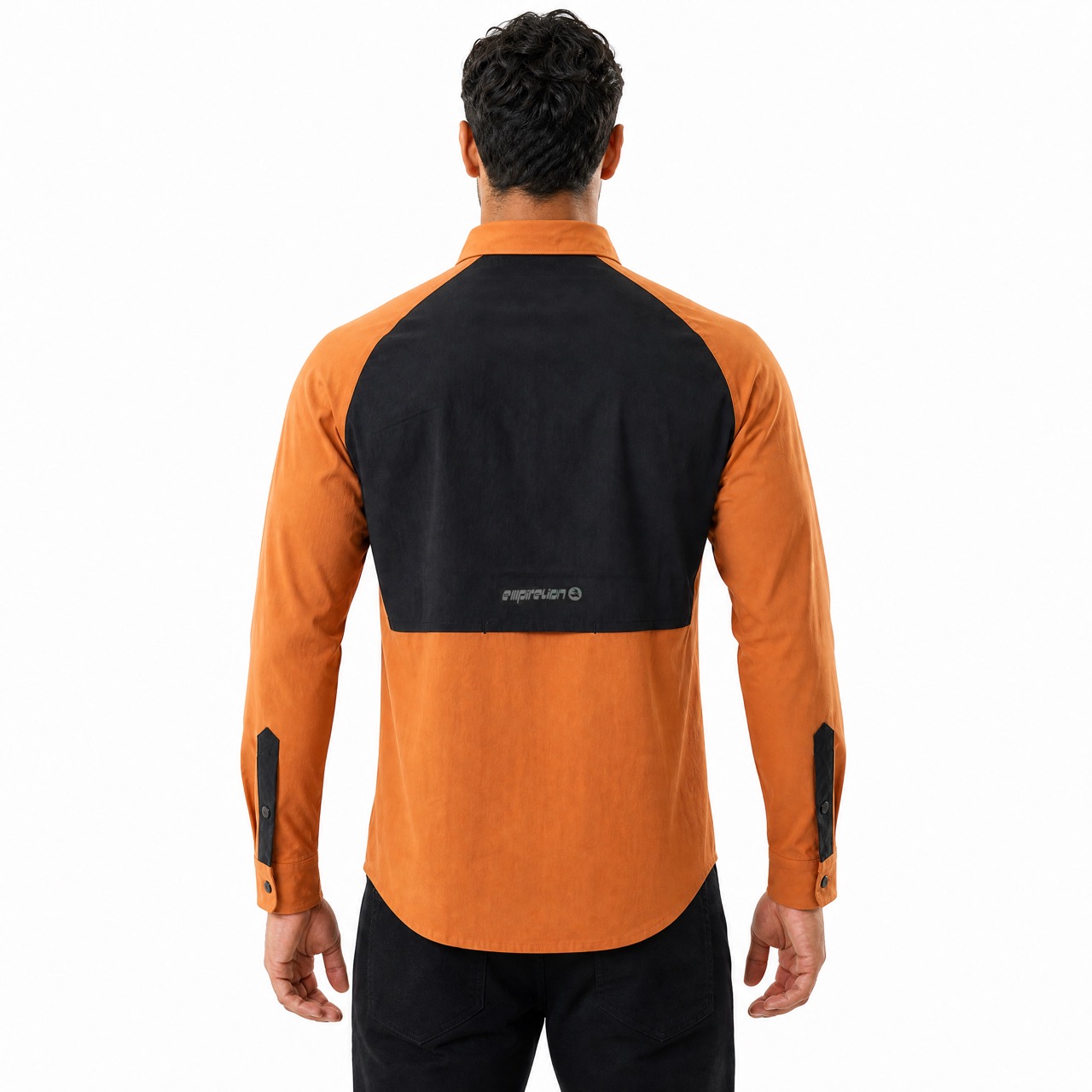 Chemises extensibles de trekking avec poches zippées et poches plaquées pour hommes