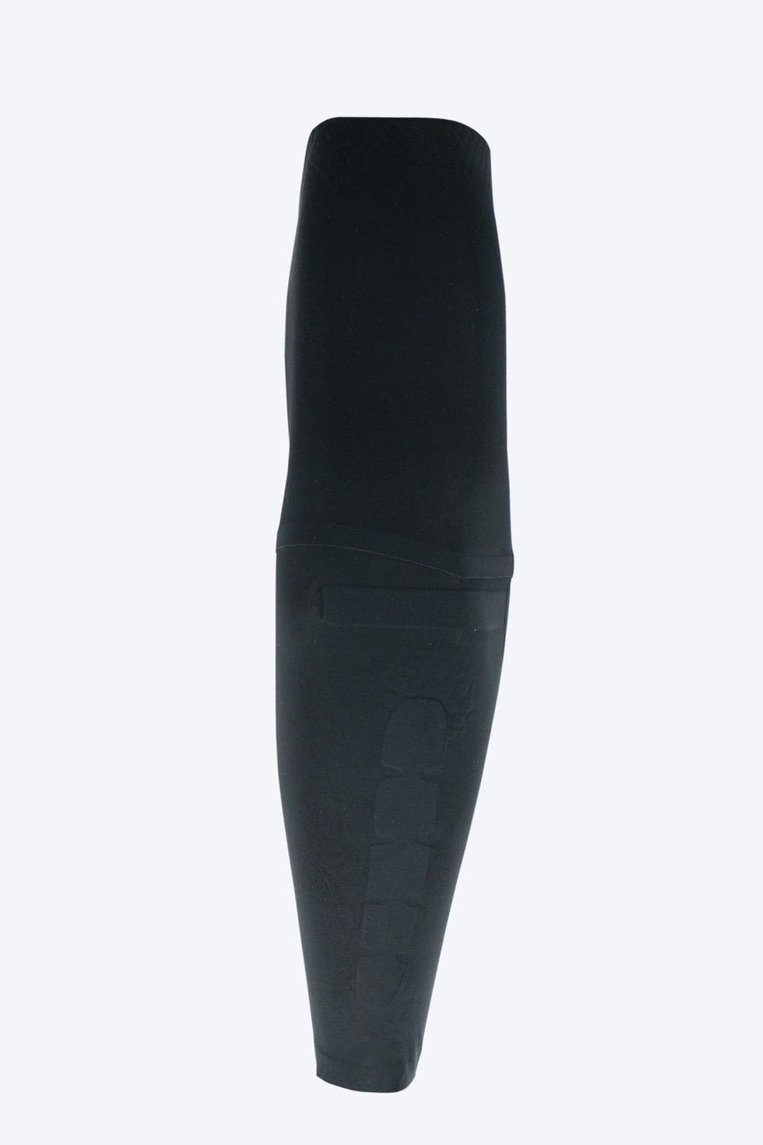 ENGINEERED PERFORMANCE Manchon de compression pour coude